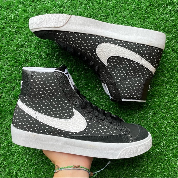 Nike Shoes - Nike Blazer Mid ‘77 Black/ White